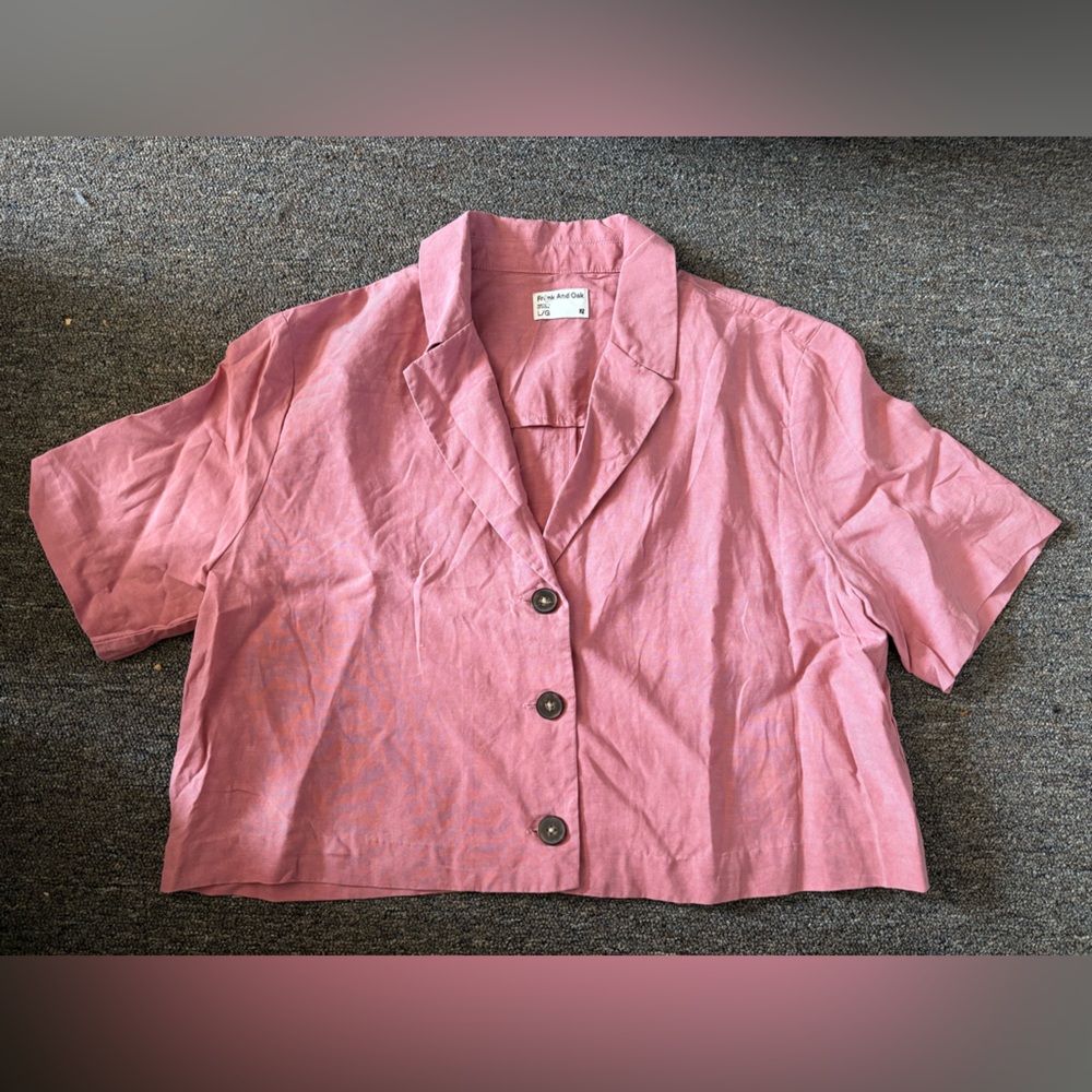 Frank and Oak Rose Cropped Button Up Size Large - Picture 2 of 4